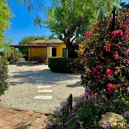Ferienhaus Arcobaleno Di San Lorenzo Noto